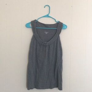 Gray tank